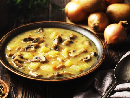 Брамборачка - чешка супа с гъби и картофи - снимка на рецептата Брамборачка - чешка супа с гъби и картофи - снимка на рецептата